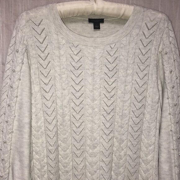 Ann Taylor L Silver Gray Cable Knit Pearled Sweater - Picture 3 of 12